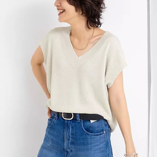 【ノーリーズ/NOLLEY'S】のラメスパンコールノースリーブVネックプルオーバーニット インテリア・キッズ・メンズ・レディースファッション・服の通販 founy(ファニー) 　ファッション　Fashion　レディースファッション　WOMEN　トップス・カットソー　Tops/Tshirt　ニット　Knit Tops　キャミソール / ノースリーブ　No Sleeves　プルオーバー　Pullover　Vネック　V-Neck　2025年　2025　2025春夏・S/S　Ss,Spring/Summer,2025　ショート　Short　バランス　Balance　ベスト　Vest　キナリ|ID: prp329100004551126 ipo3291000000032166871