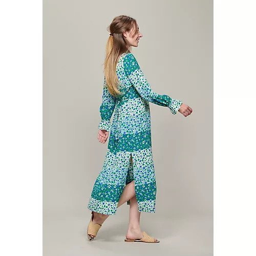 【バウムウンドヘルガーデン/BAUM UND PFERDGARTEN】のASAYO DRESS 人気、トレンドファッション・服の通販 founy(ファニー) 　ファッション　Fashion　レディースファッション　WOMEN　ワンピース　Dress　ドレス　Party Dresses　スクエア　Square　スリット　Slit　スリーブ　Sleeve　デコルテ　Decolletage　リボン　Ribbon　other-3|ID: prp329100004551242 ipo3291000000032167583