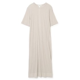 【チノ/CINOH】 HARD TWIST JERSEY BACK SLIT LONG T-SHIRT人気、トレンドファッション・服の通販 founy(ファニー) ファッション Fashion レディースファッション Fashion for Women トップス・カットソー Cut & Sew Tops シャツ・ブラウス・オフィスカジュアル Elegant Blouses & Button-Ups ロングTシャツ・Tシャツ Longline T-Shirts & Tees おすすめ Recommended / Our Picks インド Indian Textile スリット Slit, Slit Detail ドレープ Drape, Draping Fabric ロング Long, Long-Length エレガント 上品 Elegant 吸水 Absorbent, Quick-Dry 夏 Summer 定番 Standard, Basic Item 洗える Machine Washable |ID:prp329100004551246