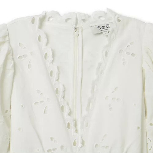 【シー ニューヨーク/Sea NEW YORK】のADDIE EYELET S/SLV V-NECK DRESS (D2) 人気、トレンドファッション・服の通販 founy(ファニー) 　ファッション　Fashion　レディースファッション　Fashion for Women　トップス・カットソー　Cut & Sew Tops　Vネックトップス　V-Neck Tops / V-Cut Neckline Shirts　ワンピース　Dresses　フォーマル・パーティードレス・結婚式用ドレス　Elegant & Casual Dresses　2023年　2023　2023-2024秋冬・A/W　Autumn/Winter 2023–24 AW23–24　エレガント 上品　Elegant　クラシカル　Classical, Vintage-Inspired　other-3|ID: prp329100004551278 ipo3291000000033061132