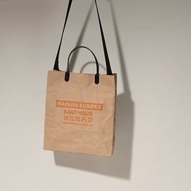 【メゾンエウレカ/MAISON EUREKA】のSOUVENIR BAG ME KAUFHAUS mirabella exclusive 人気、トレンドファッション・服の通販 founy(ファニー) ファッション Fashion レディースファッション WOMEN コンパクト Compact ショルダー Shoulder スペシャル Special ダウン Down バランス Balance プリント Print ペーパー Paper 別注 Special Order |ID:prp329100004551345