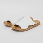 【セヤ/SEYA】のCALA SANDAL / EMBOSSED LEATHER 人気、トレンドファッション・服の通販 founy(ファニー) ファッション Fashion レディースファッション WOMEN サンダル Sandals シンプル Simple thumbnail WHITE|ID: prp329100004551553 ipo3291000000032169341