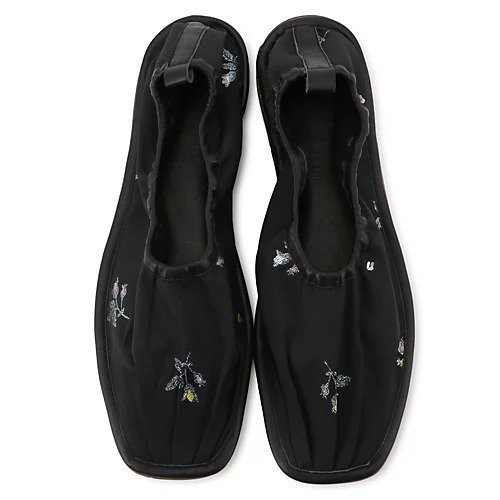 【セシリー バンセン/CECILIE BAHNSEN】のHYACINTH FLATS 人気、トレンドファッション・服の通販 founy(ファニー) 　ファッション　Fashion　レディースファッション　Fashion for Women　シューズ　Shoes, Footwear　ビジュー　Bijou, Jewel-like Accent　フェミニン　Feminine, Girly　フォルム　Silhouette, Form　フラット　Flat, Flat Shoes　モダン　Modern, Contemporary　ヴィンテージ　Vintage Style　other-3|ID: prp329100004551660 ipo3291000000032705462