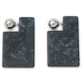【トーガ プルラ/TOGA PULLA】のMarble pierced earrings 人気、トレンドファッション・服の通販 founy(ファニー) ファッション Fashion レディースファッション Fashion for Women ジュエリー Jewelry ファッションリング Fashion Rings イヤリング・フープ・ドロップタイプ Hoop, Drop & Clip Earrings 2022年 2022 2022 春夏 S/S Spring/Summer 2022 SS22 プレート Plate, Dish マーブル Marble, Marble Pattern メタル Metal, Metal Parts 今季 This Season, Current Season |ID:prp329100004551965