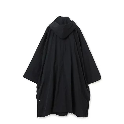 【トーガ/TOGA】のTaffeta hoodie coat 人気、トレンドファッション・服の通販 founy(ファニー) 　ファッション　Fashion　レディースファッション　Fashion for Women　アウター　Coat / Outerwear Collection　コート・ロングコート・ピーコート　Long Coats, Peacoats & More　2023年　2023　2023-2024秋冬・A/W　Autumn/Winter 2023–24 AW23–24　スタンド　Stand Collar, Upright Stand　バランス　Balance, Style Balance　ベスト　Vest, Waistcoat　other-2|ID: prp329100004552160 ipo3291000000033515049