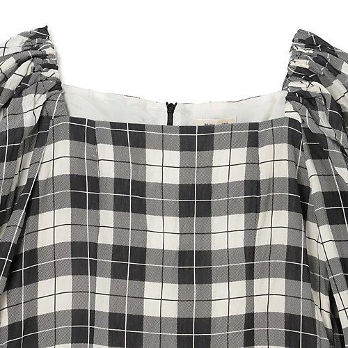 【バウムウンドヘルガーデン/BAUM UND PFERDGARTEN】のMERLINA TOP 人気、トレンドファッション・服の通販 founy(ファニー) 　ファッション　Fashion　レディースファッション　WOMEN　ワンピース　Dress　ショルダー　Shoulder　スクエア　Square　フェイス　Face　フォルム　Form　洗える　Washable　other-3|ID: prp329100004553237 ipo3291000000032182656
