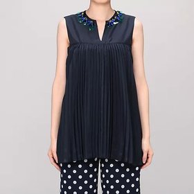 【ミュベール/MUVEIL】 刺繍入りプリーツブラウス人気、トレンドファッション・服の通販 founy(ファニー) ファッション Fashion レディースファッション WOMEN トップス・カットソー Tops/Tshirt シャツ/ブラウス Shirts/Blouses ネックレス Necklace ノースリーブ No Sleeve フラワー Flower プリーツ Pleats モチーフ Motif |ID:prp329100004553282