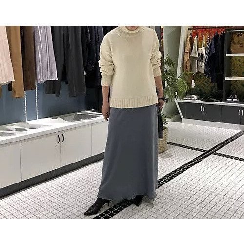 【エムセブンデイズ/M7days】のサテン裾フレアスカート 人気、トレンドファッション・服の通販 founy(ファニー) 　ファッション　Fashion　レディースファッション　WOMEN　スカート　Skirt　Aライン/フレアスカート　Flared A-Line Skirts　サテン　Satin　バランス　Balance　ビッグ　Big　フレア　Flare　ベーシック　Basic　洗える　Washable　other-2|ID: prp329100004553444 ipo3291000000032183606