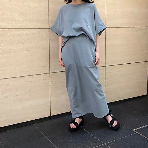 【徳原文子/Fumiko Tokuhara】のカットソーIラインスカート 人気、トレンドファッション・服の通販 founy(ファニー) 　ファッション　Fashion　レディースファッション　Fashion for Women　スカート　Skirts　カットソー　Cut and Sewn Top　ストレート　Straight, Straight Cut　スリット　Slit, Slit Detail　バランス　Balance, Style Balance　フロント　Front, Front Design　別注　Limited Edition, Custom Order　洗える　Machine Washable　other-2|ID: prp329100004553477 ipo3291000000033140831