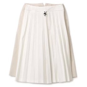【トーガ プルラ/TOGA PULLA】のMemory twill pleats short pants 人気、トレンドファッション・服の通販 founy(ファニー) ファッション Fashion レディースファッション Fashion for Women パンツ Pants & Trousers ショートパンツ・ハーフパンツ High-Waisted & Relaxed Shorts 2024年 2024 2024春夏・S/S Spring/Summer 2024 SS24 ドローコード Drawcord, Drawstring Cord フロント Front, Front Design プリーツ Pleats, Pleated |ID:prp329100004553553
