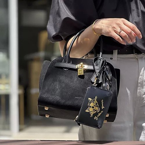 【ノーリーズ/NOLLEY'S】の【SINBONO/シンボノ】 スエードコンビトートバッグ インテリア・キッズ・メンズ・レディースファッション・服の通販 founy(ファニー) https://founy.com/ ファッション Fashion レディースファッション WOMEN バッグ Bag コレクション Collection 軽量 Lightweight ショルダー Shoulder ニューヨーク New York 別注 Special Order モチーフ Motif |ID: prp329100004553842 ipo3291000000032185723