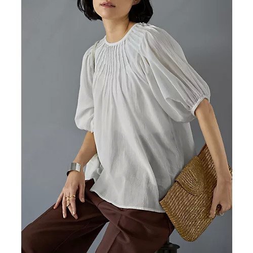 【スタイルデリ/STYLE DELI】のシャリ感シアーピンタックブラウス インテリア・キッズ・メンズ・レディースファッション・服の通販 founy(ファニー) 　ファッション　Fashion　レディースファッション　WOMEN　トップス・カットソー　Tops/Tshirt　シャツ/ブラウス　Shirts/Blouses　アクセサリー　Accessories　イエロー　Yellow　インナー　Inner　エアリー　Airy　秋　Autumn/Fall　カーディガン　Cardigan　キャミソール　Camisole　ギャザー　Gather　サロペット　Overalls　シアー　Sheer　ジャケット　Jacket　スリット　Slit　スリーブ　Sleeve　タンク　Tank　ドレープ　Drape　定番　Standard　ネックレス　Necklace　フェミニン　Feminine　ブルゾン　Blouson　半袖　Short Sleeve　夏　Summer　ホワイト|ID: prp329100004555549 ipo3291000000032196807