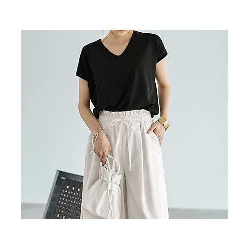 【スタイルデリ/STYLE DELI】のサラッと涼しい薄手なVネックニットトップス 人気、トレンドファッション・服の通販 founy(ファニー) 　ファッション　Fashion　レディースファッション　Fashion for Women　トップス・カットソー　Cut & Sew Tops　ニット　Knit Tops & Sweaters　Vネックトップス　V-Neck Tops / V-Cut Neckline Shirts　イエロー　Yellow　インナー　Innerwear　エアリー　Airy Texture　軽量　Lightweight, Ultra Light　サロペット　Overalls, Salopette　シンプル　Simple, Minimal　ジャケット　Jacket, Outerwear　スリット　Slit, Slit Detail　透かし　Cut-Out, Lacework　デコルテ　Décolleté, Neckline　定番　Standard, Basic Item　ノースリーブ　Sleeveless, No-Sleeve　パステル　Pastel, Soft Color　ブラウジング　Blouson Silhouette, Cinched Waist　半袖　Short Sleeve, Half Sleeve　ラベンダー　Lavender　夏　Summer　 other-1|ID: prp329100004557954 ipo3291000000033498413