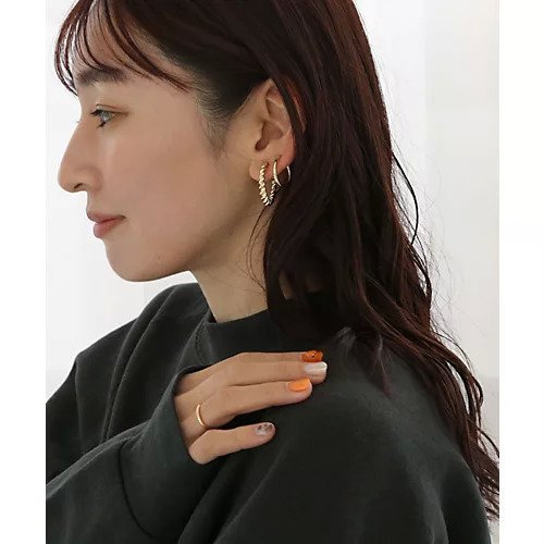 【コレカラ/collecala】の大きめツイストフープセットイヤリング 人気、トレンドファッション・服の通販 founy(ファニー) 　ファッション　Fashion　レディースファッション　WOMEN　ジュエリー　Jewelry　リング　Rings　イヤリング　Earrings　イヤリング　Earrings　シリコン　Silicon　シンプル　Simple　ツイスト　Twist　フープ　Hoop　片耳　One Ear　other-2|ID: prp329100004560517 ipo3291000000032244082