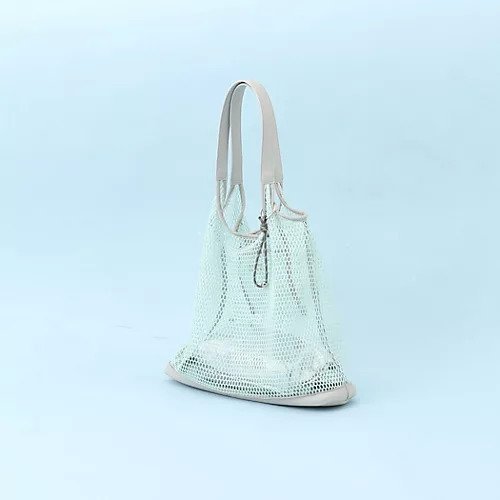 【ノーリーズ/NOLLEY'S】のメッシュトート(ポーチ・チャーム付) 人気、トレンドファッション・服の通販 founy(ファニー) 　ファッション　Fashion　レディースファッション　Fashion for Women　バッグ　Bags　ポーチ&ミニバッグ　Pouches & Mini Bags　インナー　Innerwear　シルバー　Silver, Metallic Silver　チャーム　Charm, Pendant　トレンド　Trend, Trending Now　ポーチ　Pouch, Small Case　メッシュ　Mesh, Net Fabric　夏　Summer　other-2|ID: prp329100004562184 ipo3291000000032464549