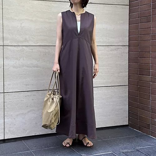 【プルミエ アロンディスモン/1er Arrondissement】の【Marisol別注】コットンリネンワンピース 人気、トレンドファッション・服の通販 founy(ファニー) 　ファッション　Fashion　レディースファッション　WOMEN　ワンピース　Dress　シンプル　Simple　スリット　Slit　ノースリーブ　No Sleeve　マキシ　Maxi　リネン　Linen　ワーク　Work　別注　Special Order　洗える　Washable　other-2|ID: prp329100004563633 ipo3291000000032272276