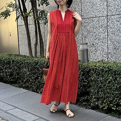 【ヌキテパ/NE QUITTEZ PAS】のSTRIPE CUTWORK EMBROIDERY SLEEVELESS DRESS 人気、トレンドファッション・服の通販 founy(ファニー) 　ファッション　Fashion　レディースファッション　WOMEN　トップス・カットソー　Tops/Tshirt　ワンピース　Dress　ドレス　Party Dresses　サークル　Circle　ストライプ　Stripe　タッセル　Tassel　ドレス　Dress　モダン　Modern　モチーフ　Motif　リボン　Ribbon　レース　Race　ワーク　Work　定番　Standard　洗える　Washable　other-2|ID: prp329100004563640 ipo3291000000032272321