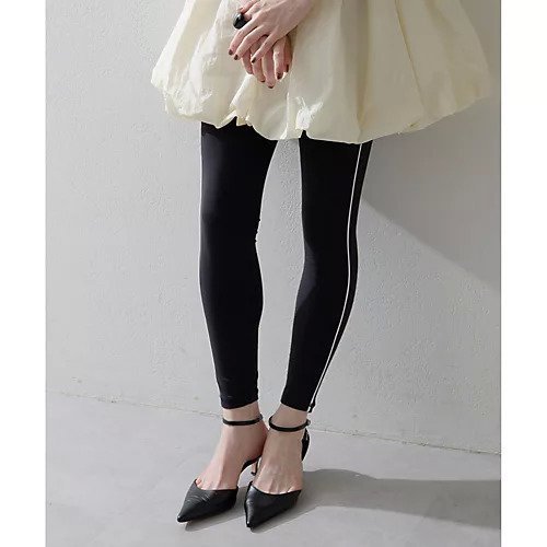 【ウィムガゼット/Whim Gazette】の【Sporty&Rich】Health Legging インテリア・キッズ・メンズ・レディースファッション・服の通販 founy(ファニー) https://founy.com/ ファッション Fashion レディースファッション Fashion for Women シンプル Simple, Minimal スタイリッシュ Stylish, Fashionable スポーツ Sports, Activewear スポーティ Sporty, Casual Athletic 雑誌 Magazine, Fashion Magazine ヨガ Yoga, Yoga Wear レギンス Leggings, Stretch Pants おすすめ Recommended / Our Picks 2025年 2025 2025春夏・S/S Spring/Summer 2025 SS25 |ID: prp329100004563681 ipo3291000000032272748