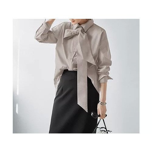 【スタイルデリ/STYLE DELI】のボリュームボウタイ付きシャツ インテリア・キッズ・メンズ・レディースファッション・服の通販 founy(ファニー) https://founy.com/ ファッション Fashion レディースファッション Fashion for Women トップス・カットソー Cut & Sew Tops シャツ・ブラウス・オフィスカジュアル Elegant Blouses & Button-Ups イエロー Yellow カフス Cuff Design クール Cool, Chic ショルダー Shoulder, Shoulder Strap シンプル Simple, Minimal ストレート Straight, Straight Cut タイプライター Typewriter Fabric, Crisp Cotton ダメージ Distressed, Destroyed ドロップ Drop Shoulder, Dropped Style 人気 Popular, Best Seller バランス Balance, Style Balance フラット Flat, Flat Shoes ヨーク Yoke, Yoke Design ラウンド Round, Round Neck リボン Ribbon, Bow おすすめ Recommended / Our Picks |ID: prp329100004565338 ipo3291000000032286437