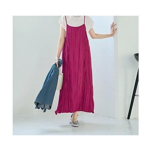 【スタイルデリ/STYLE DELI】のランダムプリーツロングキャミワンピース インテリア・キッズ・メンズ・レディースファッション・服の通販 founy(ファニー) 　ファッション　Fashion　レディースファッション　Fashion for Women　ワンピース　Dresses　キャミソールワンピース　Camisole Dresses　インナー　Innerwear　春　Spring　秋　Autumn　キャミ　Camisole, Cami Top　今季　This Season, Current Season　ジャケット　Jacket, Outerwear　スリット　Slit, Slit Detail　長袖　Long Sleeve, Full Sleeve　プリーツ　Pleats, Pleated　ペチコート　Petticoat, Underskirt　ポケット　Pocket, Pocket Detail　リゾート　Resort, Vacation Style　ループ　Loop, Loop Knit　冬　Winter / This Winter　S/S・春夏　SS, Spring/Summer, Warm Season　夏　Summer　エレガント 上品　Elegant　ビジネス 仕事 通勤　Business / Work / Commuting　フューシャピンク|ID: prp329100004565367 ipo3291000000032286714