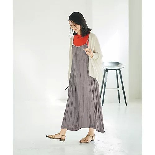 【スタイルデリ/STYLE DELI】のランダムプリーツロングキャミワンピース インテリア・キッズ・メンズ・レディースファッション・服の通販 founy(ファニー) 　ファッション　Fashion　レディースファッション　Fashion for Women　ワンピース　Dresses　キャミソールワンピース　Camisole Dresses　インナー　Innerwear　春　Spring　秋　Autumn　キャミ　Camisole, Cami Top　今季　This Season, Current Season　ジャケット　Jacket, Outerwear　スリット　Slit, Slit Detail　長袖　Long Sleeve, Full Sleeve　プリーツ　Pleats, Pleated　ペチコート　Petticoat, Underskirt　ポケット　Pocket, Pocket Detail　リゾート　Resort, Vacation Style　ループ　Loop, Loop Knit　冬　Winter / This Winter　S/S・春夏　SS, Spring/Summer, Warm Season　夏　Summer　エレガント 上品　Elegant　ビジネス 仕事 通勤　Business / Work / Commuting　モカグレー|ID: prp329100004565367 ipo3291000000032286716