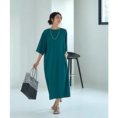 【スタイルデリ/STYLE DELI】のさらさらシンプル5分袖ワンピース インテリア・キッズ・メンズ・レディースファッション・服の通販 founy(ファニー) 　ファッション　Fashion　レディースファッション　WOMEN　ワンピース　Dress　クール　Cool　シンプル　Simple　スタイリッシュ　Stylish　スニーカー　Sneakers　スリット　Slit　ダメージ　Damage　デコルテ　Decolletage　ドレープ　Drape　定番　Standard　ノースリーブ　No Sleeve　バランス　Balance　フォルム　Form　ポケット　Pocket　おすすめ　Recommend　夏　Summer　ダークシアン|ID: prp329100004565369 ipo3291000000032286730