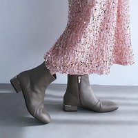 【エンチャンテッド/enchanted】の【晴雨兼用】アクセントヒールサイドジップショートブーツ 人気、トレンドファッション・服の通販 founy(ファニー) ファッション Fashion レディースファッション WOMEN ショート Short ジップ Zip ジップアップ Zip Up ミドル Middle メタリック Metallic 今季 This Season 夏 Summer 定番 Standard |ID:prp329100004567737