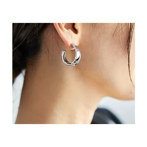 【スタイルデリ/STYLE DELI】のスライドダブルフープピアス インテリア・キッズ・メンズ・レディースファッション・服の通販 founy(ファニー) 　ファッション　Fashion　レディースファッション　Fashion for Women　イヤリング　Earrings　クール　Cool, Chic　シンプル　Simple, Minimal　スポーツ　Sports, Activewear　タオル　Towel, Bath Towel　ハンド　Hand, Handmade　フープ　Hoop, Hoop Earrings　シルバー|ID: prp329100004567743 ipo3291000000032308186