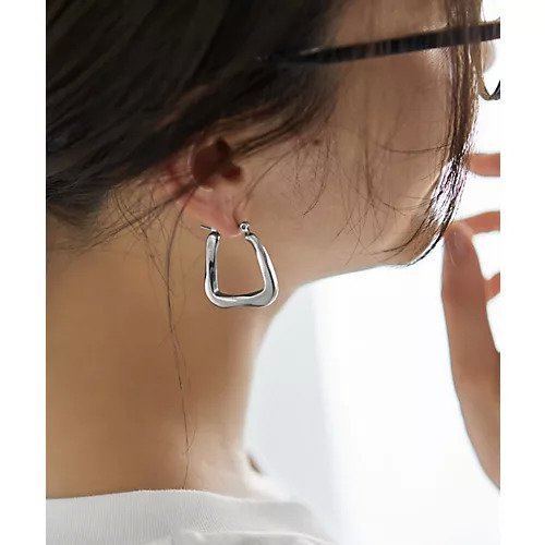 【スタイルデリ/STYLE DELI】の【金アレ対策】ひねり台形ステンレスピアス 人気、トレンドファッション・服の通販 founy(ファニー) 　ファッション　Fashion　レディースファッション　Fashion for Women　スポーツ　Sports, Activewear　タオル　Towel, Bath Towel　台形　A-Line, Trapezoid Shape　ハンド　Hand, Handmade　フォルム　Silhouette, Form　フープ　Hoop, Hoop Earrings　other-2|ID: prp329100004567745 ipo3291000000032308196