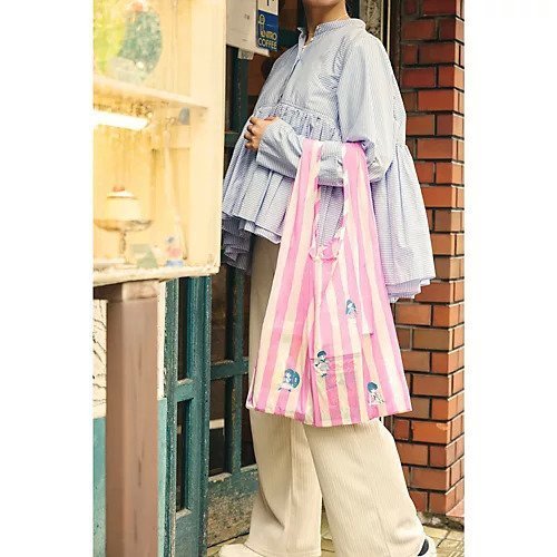 【バグゥ/BAGGU】の【LEE別注】【洗える】ときめきトゥナイト「蘭世&真壁くん&ヨーコ犬が大集合」Standard Bag 人気、トレンドファッション・服の通販 founy(ファニー) 　ファッション　Fashion　レディースファッション　WOMEN　バッグ　Bag　ストライプ　Stripe　プリント　Print　リゾート　Resort　別注　Special Order　夏　Summer　洗える　Washable　犬　Dog　other-3|ID: prp329100004568697 ipo3291000000032322431