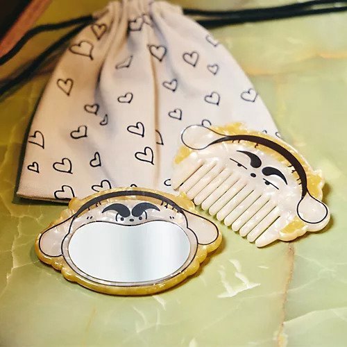 【トレス/TRESSE】の【LEE別注】ときめきトゥナイト「ヨーコ犬のあんぐり」ミラー 人気、トレンドファッション・服の通販 founy(ファニー) 　ファッション　Fashion　レディースファッション　WOMEN　コラボ　Collaboration　人気　Popularity　別注　Special Order　犬　Dog　other-3|ID: prp329100004568700 ipo3291000000032322434