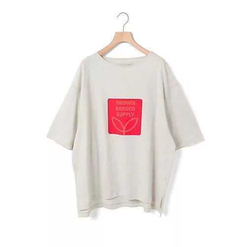 【ミディウミ/MidiUmi】のガーデンプリントTシャツ インテリア・キッズ・メンズ・レディースファッション・服の通販 founy(ファニー) https://founy.com/ ファッション Fashion レディースファッション Fashion for Women トップス・カットソー Cut & Sew Tops シャツ・ブラウス・オフィスカジュアル Elegant Blouses & Button-Ups ロングTシャツ・Tシャツ Longline T-Shirts & Tees おすすめ Recommended / Our Picks ガーデン Garden, Gardening チュニック Tunic, Long Top ビンテージ Vintage, Retro Style プリント Print, Printed Pattern 夏 Summer |ID: prp329100004570040 ipo3291000000032334597