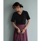 【スタイルデリ/STYLE DELI】の【ものづくりJAPAN】DIORAMAシルキースムース/VネックT 人気、トレンドファッション・服の通販 founy(ファニー) ファッション Fashion レディースファッション WOMEN トップス・カットソー Tops/Tshirt Vネック V-Neck インド India インナー Inner カットソー Cut And Sew カーディガン Cardigan コレクション Collection サロペット Overalls シンプル Simple ジャケット Jacket スタイリッシュ Stylish ストレート Straight スリット Slit デコルテ Decolletage フォルム Form ベーシック Basic 半袖 Short Sleeve 日本製 Made In Japan ビジネス 仕事 通勤 Business thumbnail ブラック|ID: prp329100004570048 ipo3291000000032334664