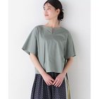【ヒューマンウーマン/HUMAN WOMAN】のボックスシルエットキーネックブラウス セージ|ID: prp329100004570063 ipo3291000000032334769