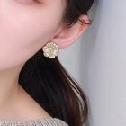 【フィービィー/phoebe】のフレグラントフラワーメタルイヤリング ゴールド|ID: prp329100004571588 ipo3291000000034853835