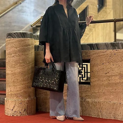 【エクラ/eclat】のシアーラミーブラウス 人気、トレンドファッション・服の通販 founy(ファニー) 　ファッション　Fashion　レディースファッション　Fashion for Women　トップス・カットソー　Cut & Sew Tops　シャツ・ブラウス・オフィスカジュアル　Elegant Blouses & Button-Ups　ギャザー　Gathered, Ruffled　ショルダー　Shoulder, Shoulder Strap　スリット　Slit, Slit Detail　ドロップ　Drop Shoulder, Dropped Style　フレア　Flare, Flared　フロント　Front, Front Design　ヨーク　Yoke, Yoke Design　エレガント 上品　Elegant　別注　Limited Edition, Custom Order　夏　Summer　other-3|ID: prp329100004571792 ipo3291000000033842366