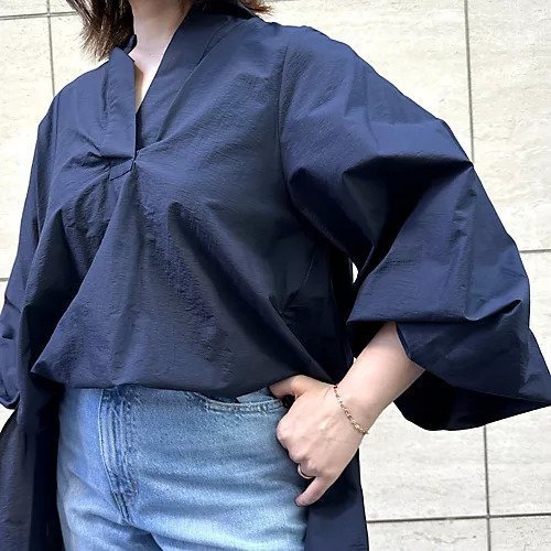 【ドメル/DOMELLE】のギャザースリーブシャツ 人気、トレンドファッション・服の通販 founy(ファニー) 　ファッション　Fashion　レディースファッション　Fashion for Women　トップス・カットソー　Cut & Sew Tops　シャツ・ブラウス・オフィスカジュアル　Elegant Blouses & Button-Ups　スキッパー　Skipper, Open Collar　タフタ　Taffeta, Structured Fabric　フェミニン　Feminine, Girly　エレガント 上品　Elegant　洗える　Machine Washable　other-3|ID: prp329100004571802 ipo3291000000036320923