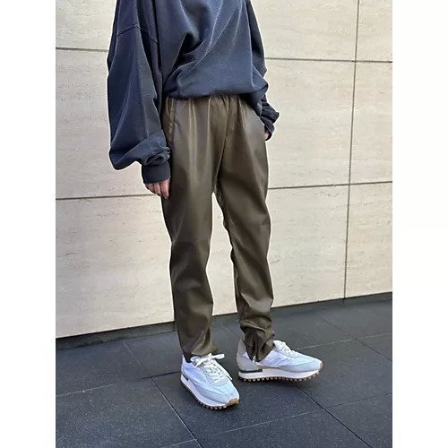 【コグ ザビッグスモーク/COGTHEBIGSMOKE】のKYRA(スキニートラウザース) 人気、トレンドファッション・服の通販 founy(ファニー) 　ファッション　Fashion　レディースファッション　WOMEN　なめらか　Smooth　ジップ　Zip　スリット　Slit　洗える　Washable　other-3|ID: prp329100004572015 ipo3291000000032352923