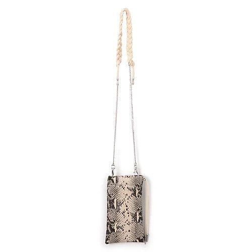【イリスフォーセブン/IRIS47】のphone chain bag python インテリア・キッズ・メンズ・レディースファッション・服の通販 founy(ファニー) https://founy.com/ ファッション Fashion レディースファッション Fashion for Women シルバー Silver, Metallic Silver スマホ Smartphone, Mobile Device チェーン Chain, Chain Strap パイソン Python, Snakeskin Pattern |ID: prp329100004572434 ipo3291000000033329407