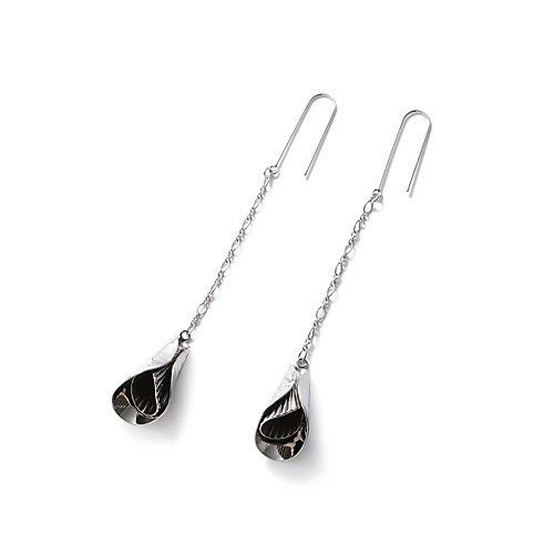 【イリスフォーセブン/IRIS47】のpleats pierce インテリア・キッズ・メンズ・レディースファッション・服の通販 founy(ファニー) https://founy.com/ ファッション Fashion レディースファッション Fashion for Women シルバー Silver, Metallic Silver スタイリッシュ Stylish, Fashionable チェーン Chain, Chain Strap モチーフ Motif, Design Theme |ID: prp329100004572624 ipo3291000000033329691