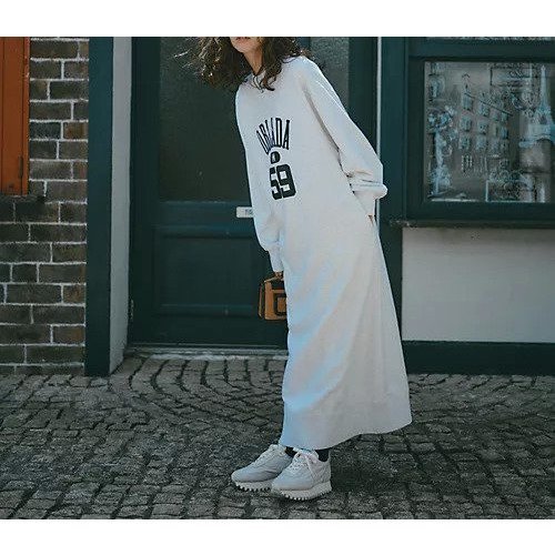 【オブラダ/Oblada】のCOLLEGE SWEAT DRESS 人気、トレンドファッション・服の通販 founy(ファニー) 　ファッション　Fashion　レディースファッション　WOMEN　トップス・カットソー　Tops/Tshirt　パーカ　Sweats　スウェット　Sweat　ワンピース　Dress　ドレス　Party Dresses　ソックス　Socks　タイツ　Tights　秋　Autumn/Fall　other-2|ID: prp329100004573023 ipo3291000000032363376