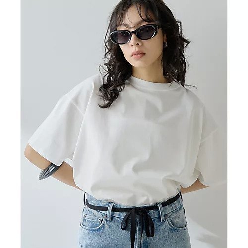 【ウィムガゼット/Whim Gazette】のクルーコットンジャージープルオーバー インテリア・キッズ・メンズ・レディースファッション・服の通販 founy(ファニー) 　ファッション　Fashion　レディースファッション　Fashion for Women　トップス・カットソー　Cut & Sew Tops　カジュアルプルオーバー・ニットトップス　Pullovers & Knit Tops / Casual Pullovers　2025年　2025　2025春夏・S/S　Spring/Summer 2025 SS25　カットソー　Cut and Sewn Top　クール　Cool, Chic　シンプル　Simple, Minimal　エレガント 上品　Elegant　半袖　Short Sleeve, Half Sleeve　ホワイト|ID: prp329100004573870 ipo3291000000032375836