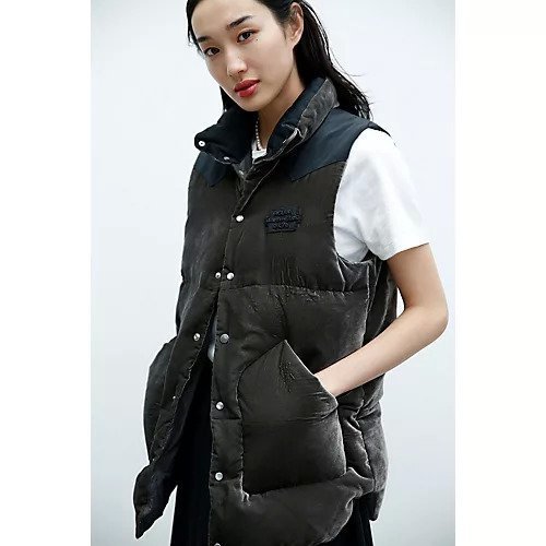 【マディソンブルー/MADISONBLUE】のDOWN VEST FEATHER VELVET 人気、トレンドファッション・服の通販 founy(ファニー) 　ファッション　Fashion　レディースファッション　Ladies' Fashion Online　アウター　Coat Outerwear　トップス・カットソー　Tops/Tshirt　ベスト/ジレ　Gilets/Vests　エレガント 上品　Elegant　ダウン　Down　フォーマル　Formal　ベスト　Vest　ベルベット　Velvet　other-2|ID: prp329100004575723 ipo3291000000032398970
