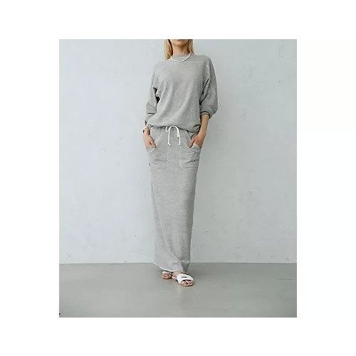 【マディソンブルー/MADISONBLUE】のSWEAT SK 人気、トレンドファッション・服の通販 founy(ファニー) 　ファッション　Fashion　レディースファッション　Fashion for Women　トップス・カットソー　Cut & Sew Tops　レディースパーカー・カジュアルフーディー　Casual Hoodies & Sweatshirts　スウェット・クルーネックトップス　Sweatshirts & Crewnecks / Relaxed Fit Sweat Tops　エレガント 上品　Elegant　シンプル　Simple, Minimal　ジャケット　Jacket, Outerwear　スウェット / スエット　Sweatshirt, Sweatwear　セットアップ　Set-Up, Coordinated Outfit　マキシ　Maxi, Full Length　ルーズ　Loose, Oversized　台形　A-Line, Trapezoid Shape　other-2|ID: prp329100004575725 ipo3291000000032398979