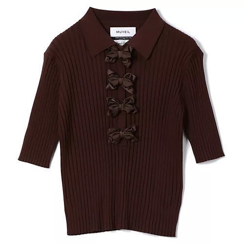 【ミュベール/MUVEIL】のリボン付きポロプルオーバー インテリア・キッズ・メンズ・レディースファッション・服の通販 founy(ファニー) 　ファッション　Fashion　レディースファッション　Fashion for Women　トップス・カットソー　Cut & Sew Tops　カジュアルプルオーバー・ニットトップス　Pullovers & Knit Tops / Casual Pullovers　2025年　2025　2025-2026秋冬・A/W　Autumn/Winter 2025–26 AW25–26　サテン　Satin, Glossy Fabric　フロント　Front, Front Design　リボン　Ribbon, Bow　brown|ID: prp329100004576631 ipo3291000000032412605