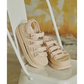 【ウィムガゼット/Whim Gazette】 【NIKE】アイコン クラシック サンダル人気、トレンドファッション・服の通販 founy(ファニー) ファッション Fashion レディースファッション WOMEN 厚底 Platforms クラシック Classic サンダル Sandals スポーツ Sports パターン Pattern フィット Fit ラップ Wrap リボン Ribbon 2025年 2025 2025春夏・S/S Ss,Spring/Summer,2025 |ID:prp329100004576678