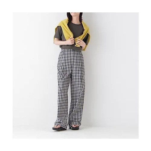 【ヒューマンウーマン/HUMAN WOMAN】のギンガムチェックワンタックセミワイドパンツ 人気、トレンドファッション・服の通販 founy(ファニー) 　ファッション　Fashion　レディースファッション　Fashion for Women　パンツ　Pants & Trousers　おすすめ　Recommended / Our Picks　ギンガム　Gingham, Gingham Fabric　スタンダード　Standard, Basic　ストレート　Straight, Straight Cut　チェック　Check, Plaid, Tartan　リラックス　Relax, Relaxed Fit　ワッシャー　Washer, Crinkled Finish　夏　Summer　other-3|ID: prp329100004577666 ipo3291000000032703497