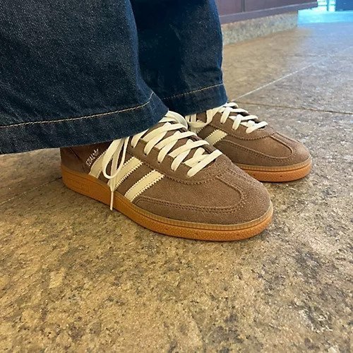 【アディダス オリジナルス/adidas Originals】のHANDBALL SPEZIAL W 人気、トレンドファッション・服の通販 founy(ファニー) 　ファッション　Fashion　レディースファッション　Ladies' Fashion Online　クラシック　Classic　シューズ　Shoes　スエード　Suede　スニーカー　Sneakers　スポーツ　Sports　デニム　Denim　ドレス　Dress　モダン　Modern　リラックス　Relax　人気　Popularity　other-2|ID: prp329100004577853 ipo3291000000032536943
