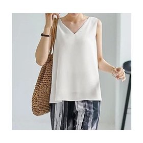【スタイルデリ/STYLE DELI】のゆったりとしたタンク型Vネックブラウス 人気、トレンドファッション・服の通販 founy(ファニー) ファッション Fashion レディースファッション WOMEN トップス・カットソー Tops/Tshirt シャツ/ブラウス Shirts/Blouses Vネック V-Neck イエロー Yellow インナー Inner カーディガン Cardigan シンプル Simple ジョーゼット Georgette ストレート Straight スリット Slit タンク Tank デコルテ Decolletage トッパー Topper 定番 Standard ノースリーブ No Sleeve ペチコート Petticoat ペンシル Pencil 夏 Summer |ID:prp329100004578705