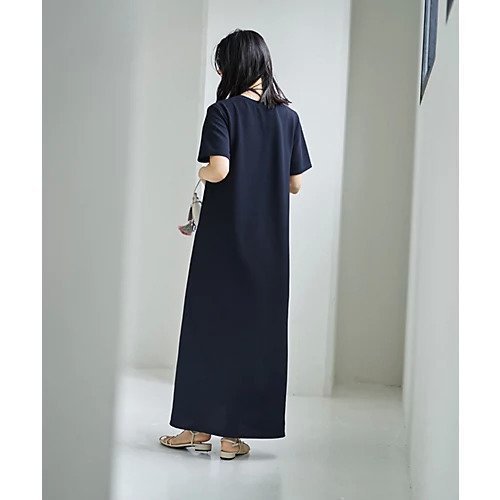 【スタイルデリ/STYLE DELI】の凹凸柄感カットソー生地の半袖ワンピース 人気、トレンドファッション・服の通販 founy(ファニー) 　ファッション　Fashion　レディースファッション　Fashion for Women　ワンピース　Dresses　秋　Autumn　くるぶし　Ankle-Length　カットソー　Cut and Sewn Top　カーディガン　Cardigan, Knitwear　キャップ　Cap, Baseball Cap　軽量　Lightweight, Ultra Light　シンプル　Simple, Minimal　ジャケット　Jacket, Outerwear　スニーカー　Sneakers, Trainers　スリット　Slit, Slit Detail　定番　Standard, Basic Item　フォルム　Silhouette, Form　フラット　Flat, Flat Shoes　ブルゾン　Blouson, Bomber Jacket　ベスト　Vest, Waistcoat　ポケット　Pocket, Pocket Detail　半袖　Short Sleeve, Half Sleeve　リアル　Real, Realistic　夏　Summer　other-3|ID: prp329100004578719 ipo3291000000032434961